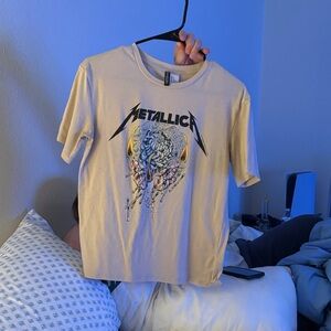 H&M Beige Graphic Tee